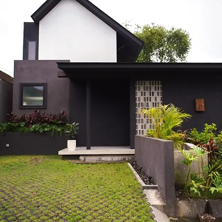 House Yuki - Brand New 3 Bedrooms Villa